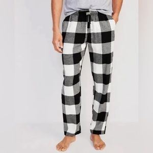 NWT Old Navy flannel pajama pants men’s size medium